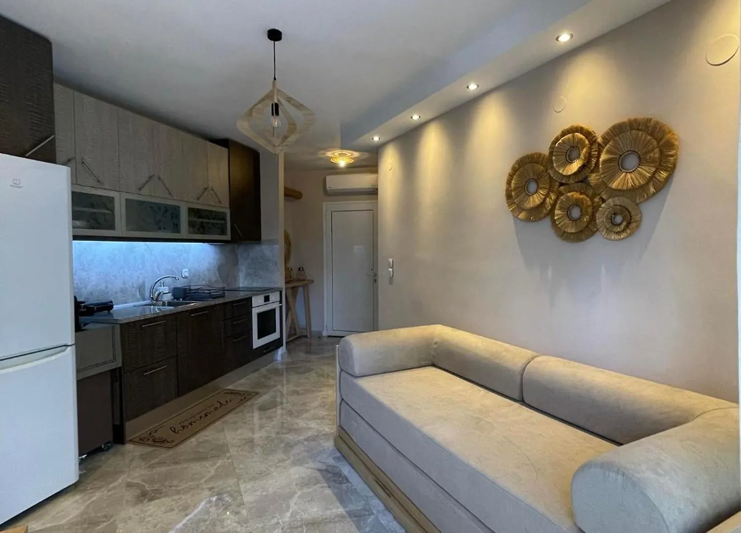Little Bay House Villa Toroni 0*,